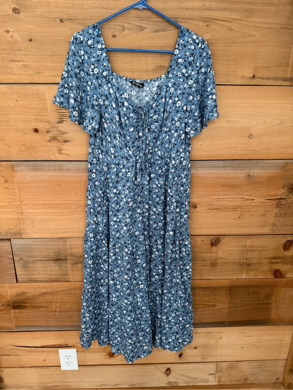 BloomChic Blue Floral Midi Dress